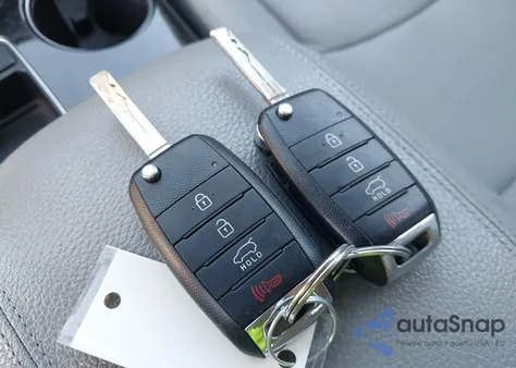 2015 Kia Sorento Lx z USA, uszkodzony, nr VIN 5XYKT3A60FG574606